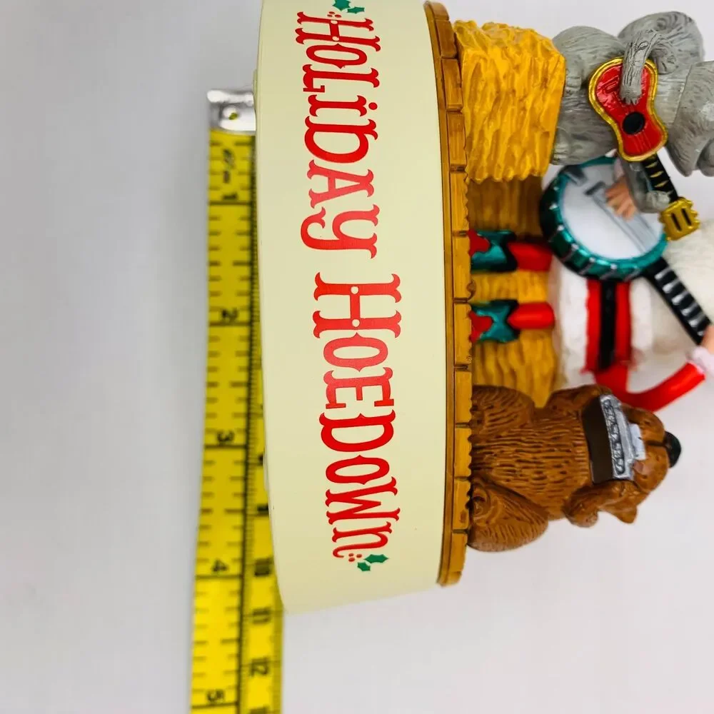 Hallmark Keepsake Ornament Holiday Hoedown‎ Sound and Motion Works